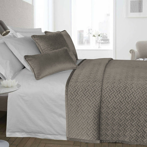 Versailles French Velvet Quilted Bedspread