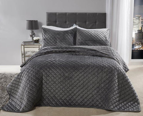 Quilted Velvet Bedspread With Pillowshams, Silver